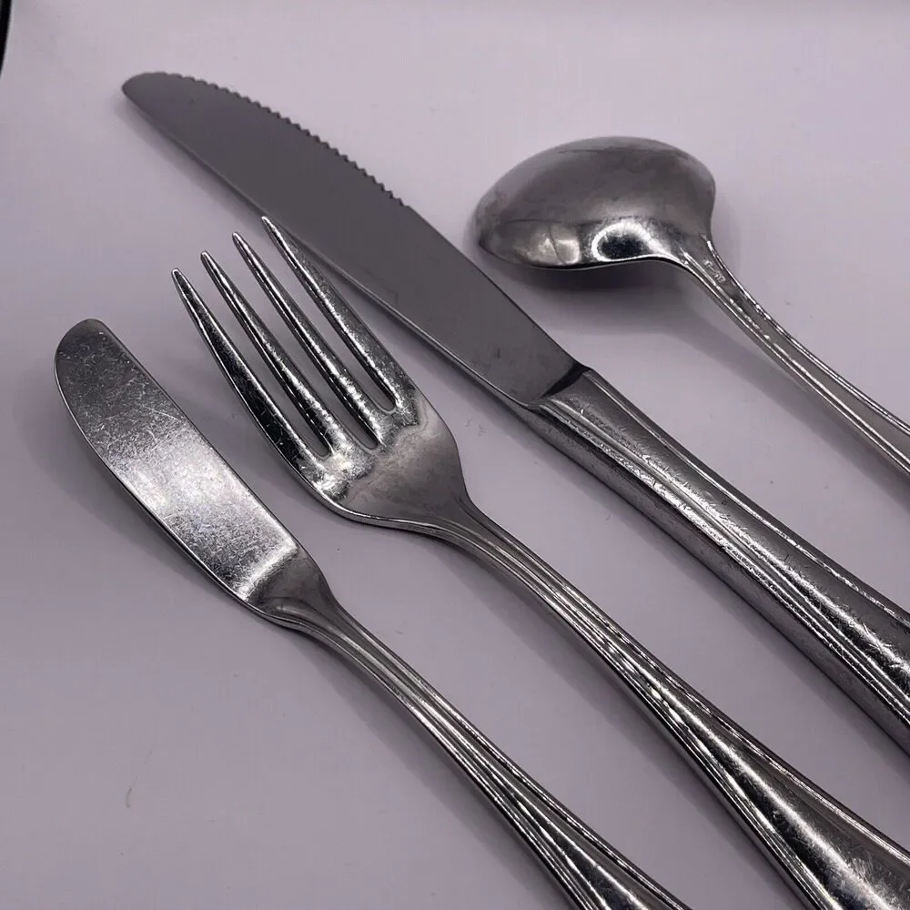 Oneida NEW RIM Stainless 18/10 Glossy Outline Flatware Replacement 3 PIECE READ